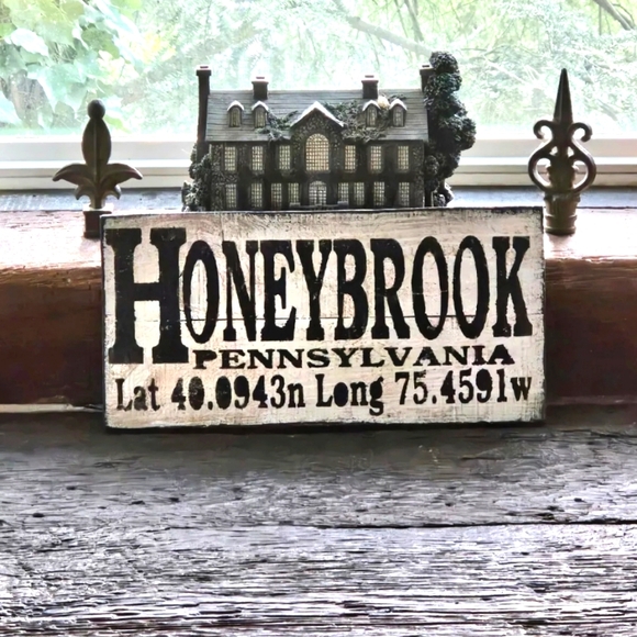HONEYBROOK, PA RUSTIC WOOD TOWN SIGN - Picture 1 of 4